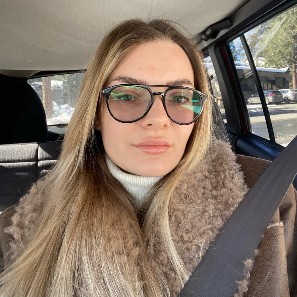 Meet your Posher, Jelena